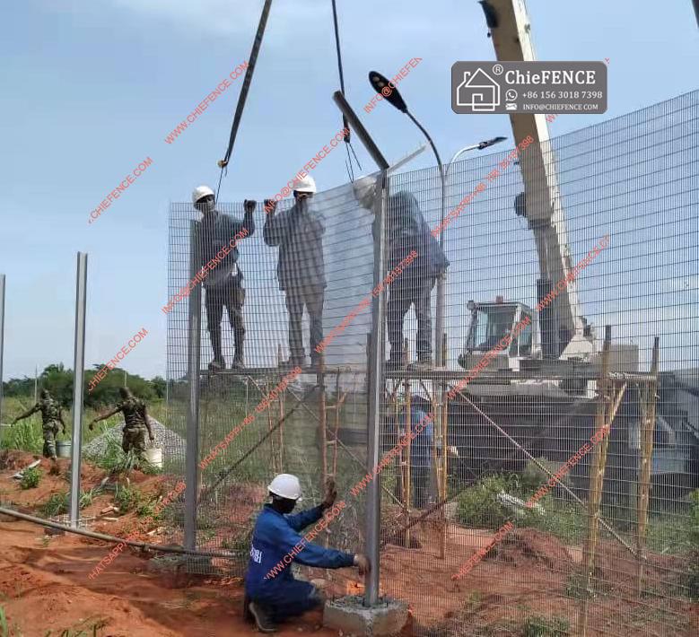 Anti-finger-mesh-anti-climb-fence-high-security-welded-mesh-fence-Nigeria-03